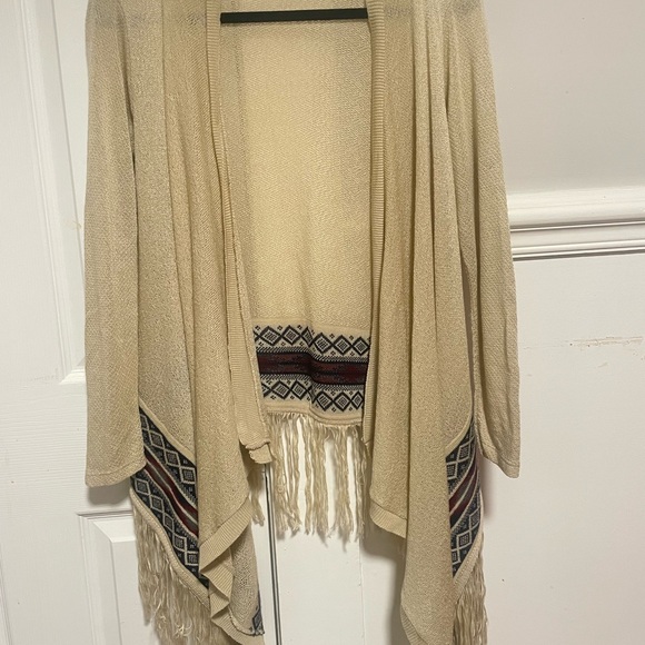La Hearts Sweaters - L.A HEARTS beige Boho Western Fringe Knit Cardigan Sweater M